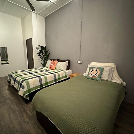 Ipoh Zing Vale - Family & Couple Suite Exterior photo